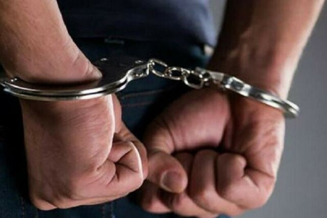 دستگیری مرد تریاک خوار