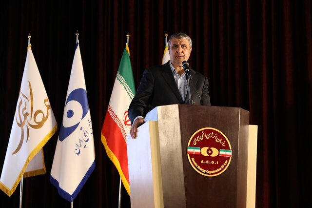 اسلامی: دست ایران در مذاکرات هستهای پر است اسلامی: دست ایران در مذاکرات هستهای پر است