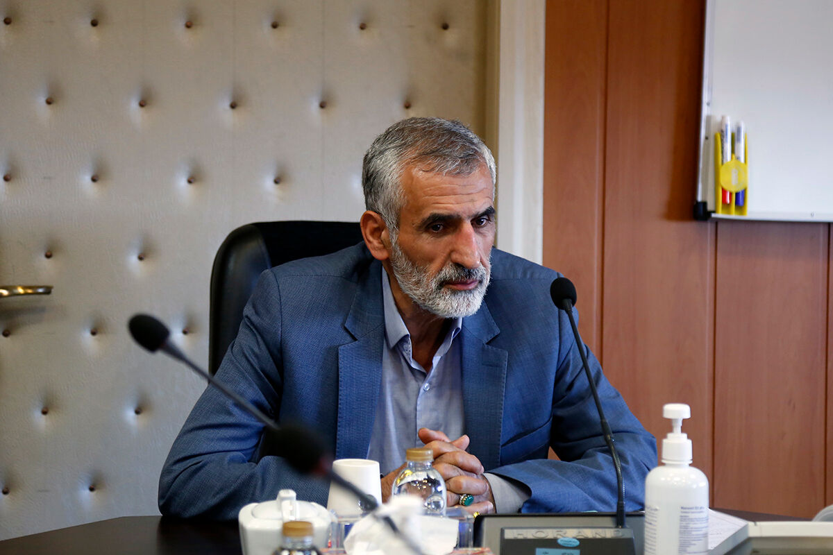 تخلف در قیمت بلیتهای اربعین پذیرفتنی نیست تخلف در قیمت بلیتهای اربعین پذیرفتنی نیست