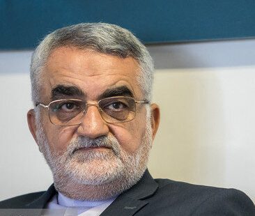 بروجردی: اروپا در تصمیمگیری فاقد استقلال است/ ایرادات تروئیکا به هیچ وجه قابل پذیرش نیست بروجردی: اروپا در تصمیمگیری فاقد استقلال است/ ایرادات تروئیکا به هیچ وجه قابل پذیرش نیست