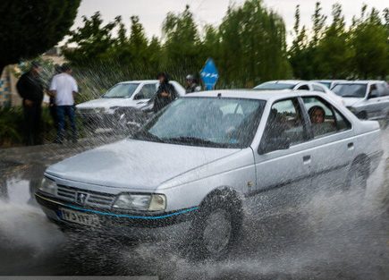 رگبار باران و وزش باد در ۱۲ استان/خیزش گردوخاک در ۱۰ استان