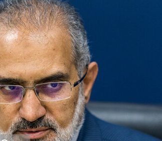 ۲۹ شهریور نامه معرفی زاهدی وفا در صحن مجلس اعلام وصول می شود ۲۹ شهریور نامه معرفی زاهدی وفا در صحن مجلس اعلام وصول می شود