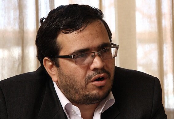 عنابستانی: دولت ساختارهای رسانهای انتقاد و اعتراض را فراهم کند عنابستانی: دولت ساختارهای رسانهای انتقاد و اعتراض را فراهم کند