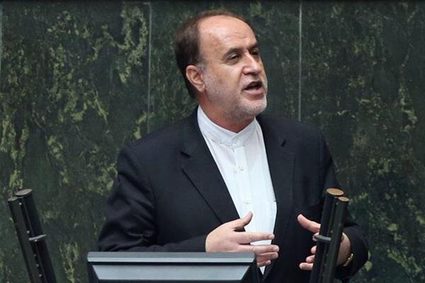 حاجی بابایی: تمام پرداختهای بیمه سلامت امسال کاملا بروز است حاجی بابایی: تمام پرداختهای بیمه سلامت امسال کاملا بروز است