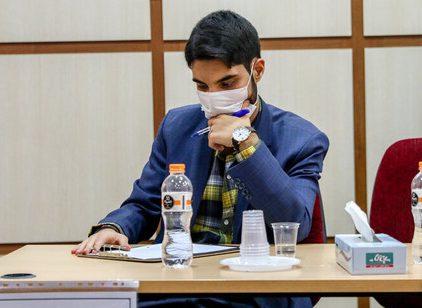 در دانشگاه باید شنیدن نظر مخالف را “فرصت” دانست در دانشگاه باید شنیدن نظر مخالف را “فرصت” دانست