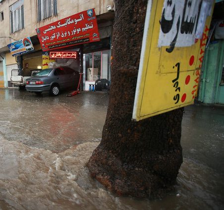 باران‌های سیل آسا در برخی استان‌ها/ کاهش شدید دما از فردا در کشور