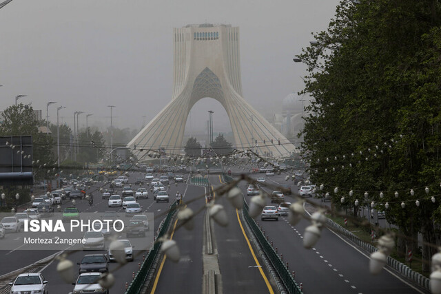 کیفیت هوای تهران همچنان در وضعیت «قرمز» کیفیت هوای تهران همچنان در وضعیت «قرمز»