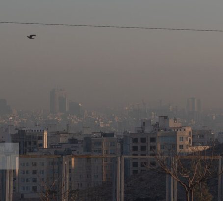 افزایش آلودگی هوای ۸ کلانشهر/ لزوم مدیریت منابع آلاینده افزایش آلودگی هوای ۸ کلانشهر/ لزوم مدیریت منابع آلاینده