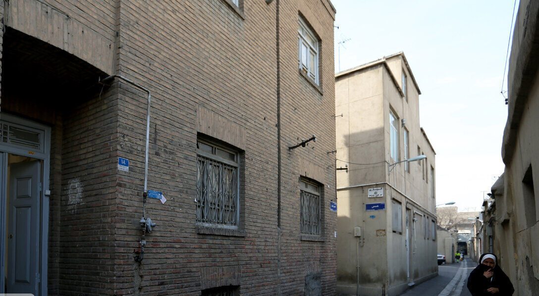 شناسایی ۲.۷ میلیون واحد ناپایدار در بافتهای فرسوده شهری/ لزوم کمک به دولت در نوسازی و بهسازی شناسایی ۲.۷ میلیون واحد ناپایدار در بافتهای فرسوده شهری/ لزوم کمک به دولت در نوسازی و بهسازی