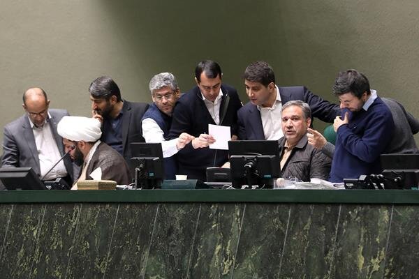 فردا تصمیمگیری درباره میزان افزایش حقوق ۱۴۰۲ فردا تصمیمگیری درباره میزان افزایش حقوق ۱۴۰۲