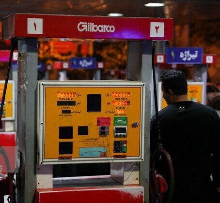 فروش مکمل در جایگاههای سوخت ممنوع است فروش مکمل در جایگاههای سوخت ممنوع است