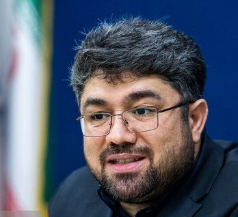 ارجاع بیماران بیمهشده از مراکز ملکی تامیناجتماعی به بخش خصوصی، ممنوع/ متخلفان اخراج میشوند ارجاع بیماران بیمهشده از مراکز ملکی تامیناجتماعی به بخش خصوصی، ممنوع/ متخلفان اخراج میشوند