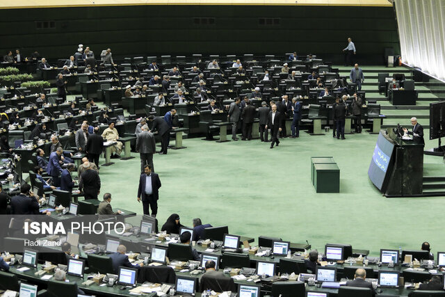 دادستانی کل کشور: نماینده مدعی واگذاری خودرو به نمایندگان مجلس فراخوانده شد