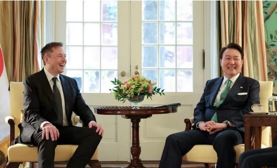 دیدار رئیس‌جمهور کره جنوبی با ایلان ماسک