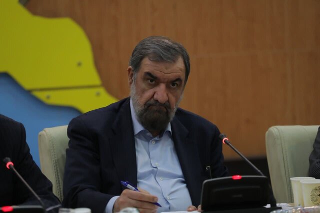 واکنش دفتر محسن رضایی به شایعه حضور در انتخابات مجلس واکنش دفتر محسن رضایی به شایعه حضور در انتخابات مجلس