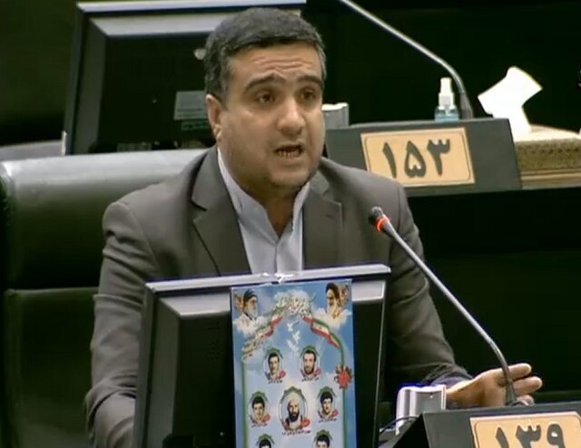 اسحاقی: قانون بیمه کارگران ساختمانی باید با فوریت اصلاح شود اسحاقی: قانون بیمه کارگران ساختمانی باید با فوریت اصلاح شود