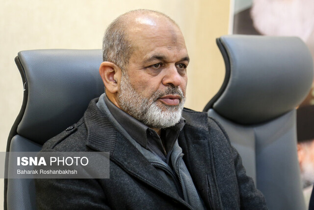وزیر کشور: نقطه مرزی برای تردد باز بوده و در آرامش قرار دارد وزیر کشور: نقطه مرزی برای تردد باز بوده و در آرامش قرار دارد
