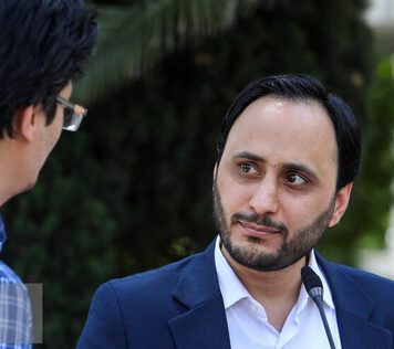 توضیحات سخنگوی دولت درباره نامه «قالیباف» به «رئیسی» و فرشهای مفقودی سعدآباد توضیحات سخنگوی دولت درباره نامه «قالیباف» به «رئیسی» و فرشهای مفقودی سعدآباد