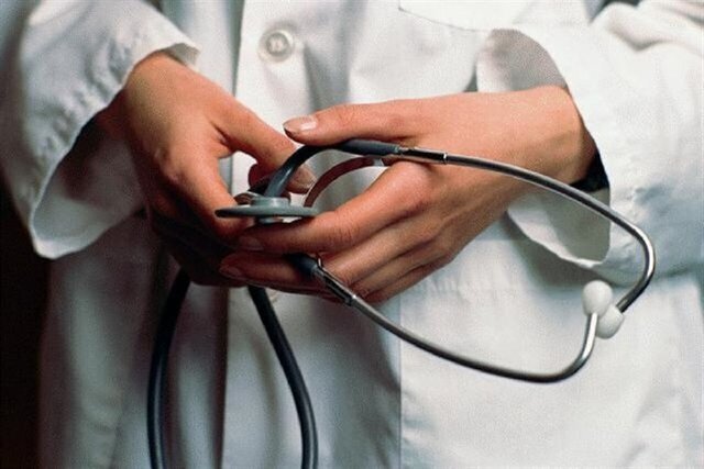بیشتر درآمد پزشکان خرج اداره مطب میشود/ سهم سلامت از تولید ناخالص ملی افزایش یابد بیشتر درآمد پزشکان خرج اداره مطب میشود/ سهم سلامت از تولید ناخالص ملی افزایش یابد