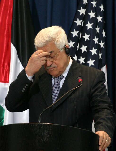 وضعیت نامساعد محمود عباس و نگرانی درباره جانشینی او