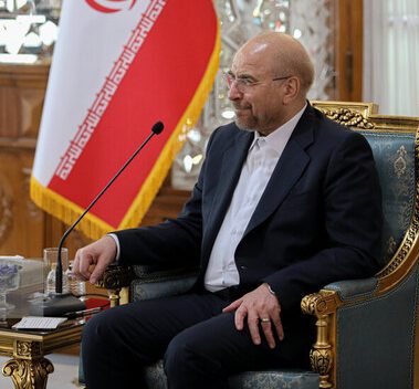 اسماعیل هنیه با رییس مجلس دیدار کرد اسماعیل هنیه با رییس مجلس دیدار کرد