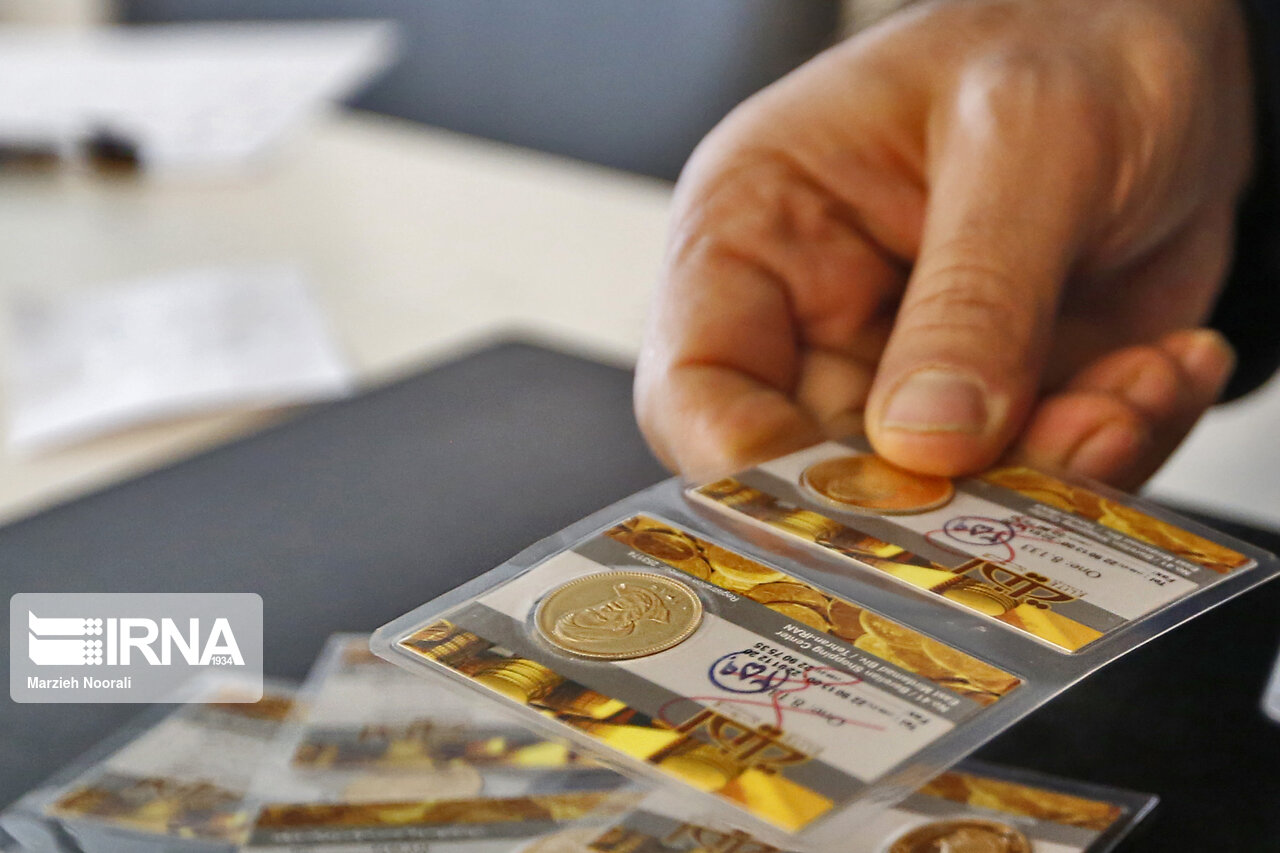 افت ۱۰۰ هزار تومانی قیمت سکه در بازار طلا
