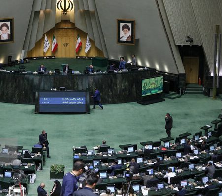 لایحه تشکیل وزارت بازرگانی و تقاضای تفکیک وزارت راه و شهرسازی در دستورکار مجلس لایحه تشکیل وزارت بازرگانی و تقاضای تفکیک وزارت راه و شهرسازی در دستورکار مجلس