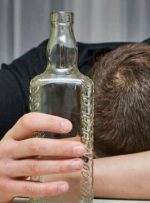 آثار «الکل» بر تغییر کارکرد مغز / اختلالات شدید روانی با مصرف الکل‌های تقلبی