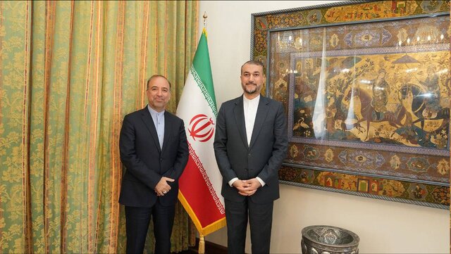 گفت وگوی سفیر ایران در کویت با امیرعبداللهیان گفت وگوی سفیر ایران در کویت با امیرعبداللهیان