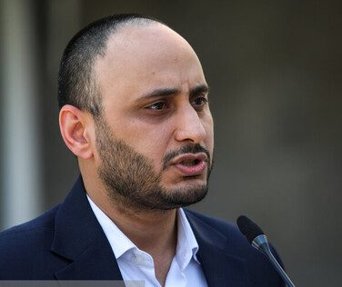 توضیحات بهادری جهرمی درباره استعفای سجادی و قرارداد تازه لطیفی با دولت توضیحات بهادری جهرمی درباره استعفای سجادی و قرارداد تازه لطیفی با دولت