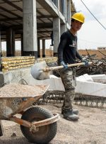 مجمع تشخیص برای دومین بار از مصوبه اصلاح قانون بیمه کارگران ساختمانی ایراد گرفت