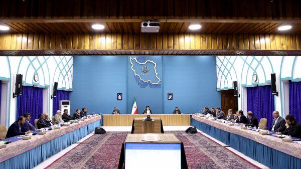 وزارت امور خارجه تبادل ارتباطات و اطلاعات ایرانیان خارج از کشور را فراهم کند