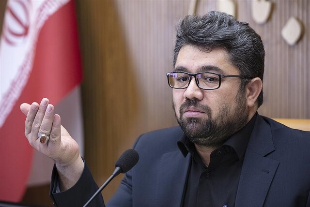 بدون استقراض از بانک، حقوقها را پرداخت میکنیم/ پوشش بیمهای۴۰۰ قلم دارو طی ۲ سال گذشته بدون استقراض از بانک، حقوقها را پرداخت میکنیم/ پوشش بیمهای۴۰۰ قلم دارو طی ۲ سال گذشته
