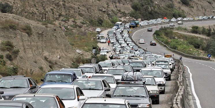 ترافیک نیمه سنگین  در محور فیروزکوه