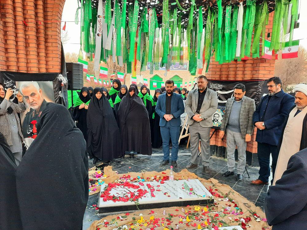 تدارک ویژه برنامه هایی درحوزه ایثار و شهادت در منطقه ۱۹ شهرداری تهران تدارک ویژه برنامه هایی درحوزه ایثار و شهادت در منطقه ۱۹ شهرداری تهران