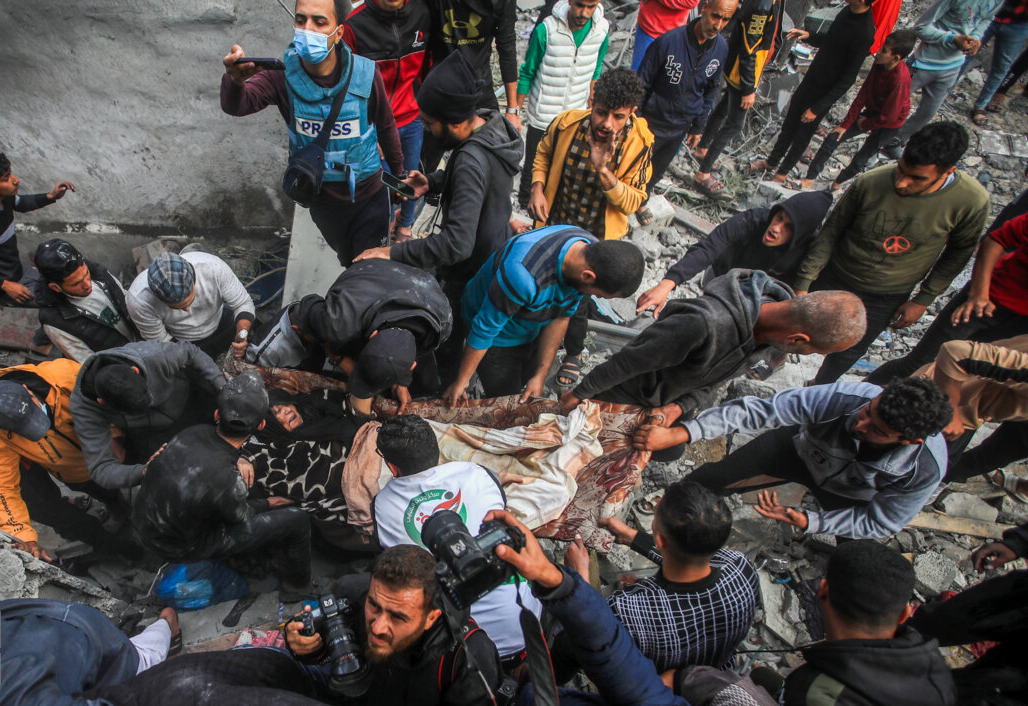 تداوم حملات علیه غزه/ ۱۵فلسطینی به شهادت رسیدند