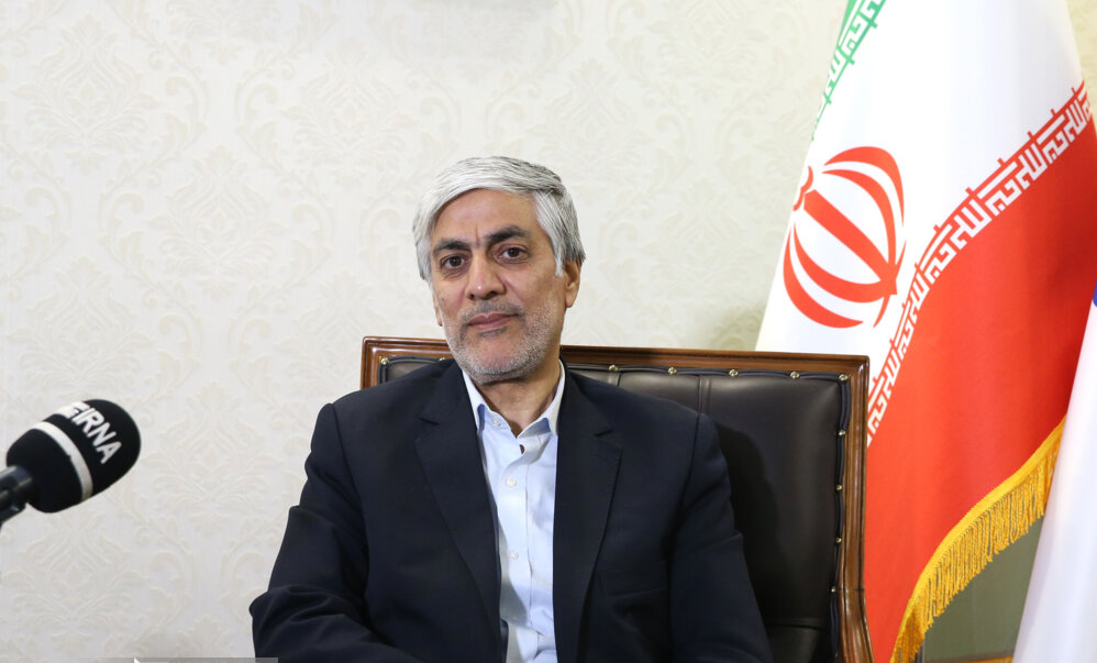 کیومرث هاشمی: استقلال و پرسپولیس به ۲ بانک غیردولتی واگذار میشوند کیومرث هاشمی: استقلال و پرسپولیس به ۲ بانک غیردولتی واگذار میشوند