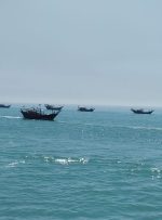 رژه ۳۵۰ شناور بسیج دریایی مردمی در سواحل بوشهر