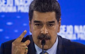 مادورو: اگر به سفارت آمریکا در کشوری حمله شود، چه اتفاقی خواهد افتاد؟