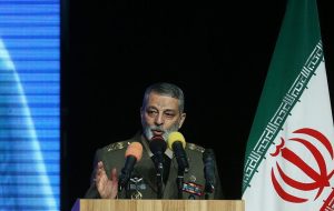 فرمانده کل ارتش: وعده صادق جلوه زیبایی از وحدت ارتش، سپاه و وزارت دفاع بود