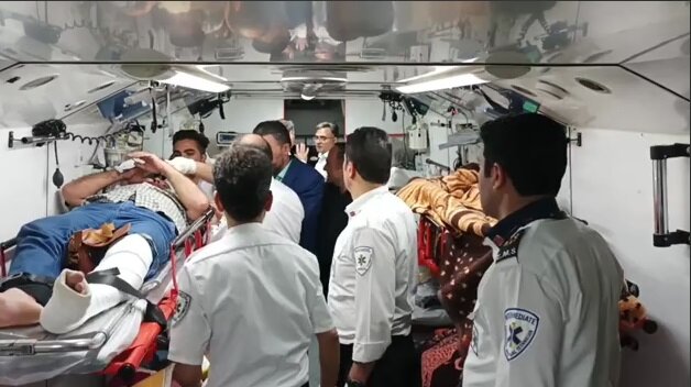 انتقال مصدومان حادثه واژگونی اتوبوس مسافران ایرانی در ارمنستان به بیمارستان تبریز