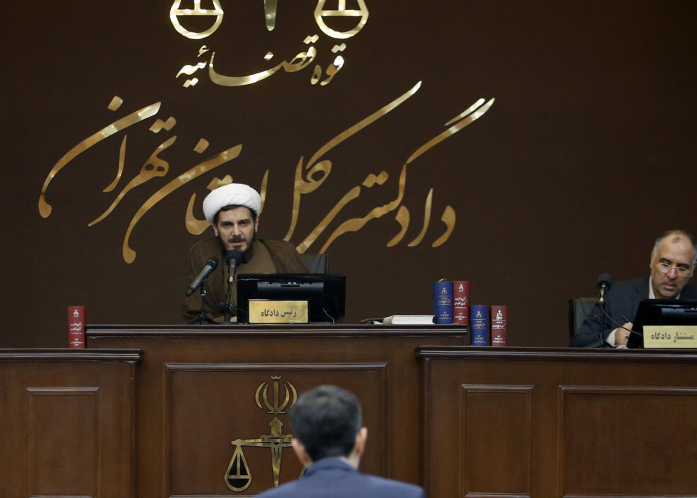 هفدهمین جلسه دادگاه رسیدگی به اتهامات منافقین برگزار شد هفدهمین جلسه دادگاه رسیدگی به اتهامات منافقین برگزار شد