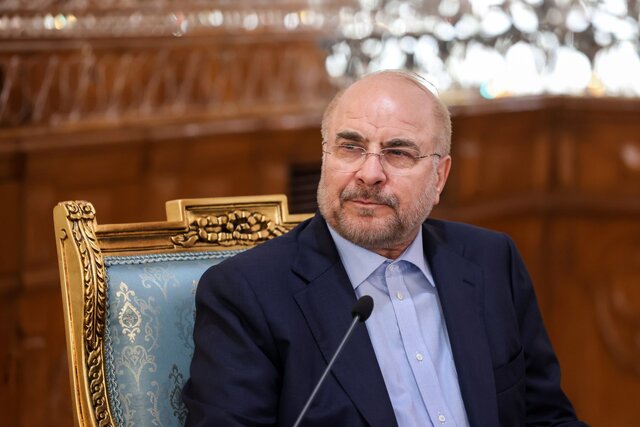 قالیباف: کمیسیون صنایع متخلفان احتمالی حادثه انفجار معدن زغالسنگ طبس را شناسایی کند قالیباف: کمیسیون صنایع متخلفان احتمالی حادثه انفجار معدن زغالسنگ طبس را شناسایی کند