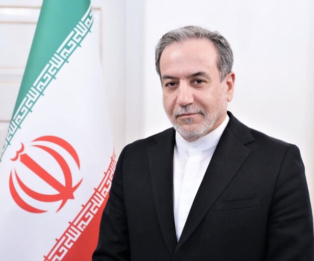 عراقچی اعلام کرد: هشدار ایران به آمریکا از طریق سوئیس عراقچی اعلام کرد: هشدار ایران به آمریکا از طریق سوئیس