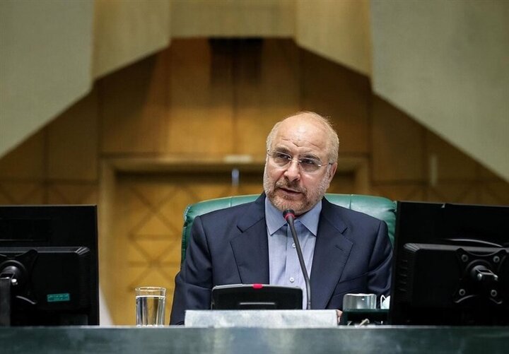 قالیباف: صدای واحد مسئولین، کلید اصلاح محاسبات دشمن در سیاست خارجی است قالیباف: صدای واحد مسئولین، کلید اصلاح محاسبات دشمن در سیاست خارجی است