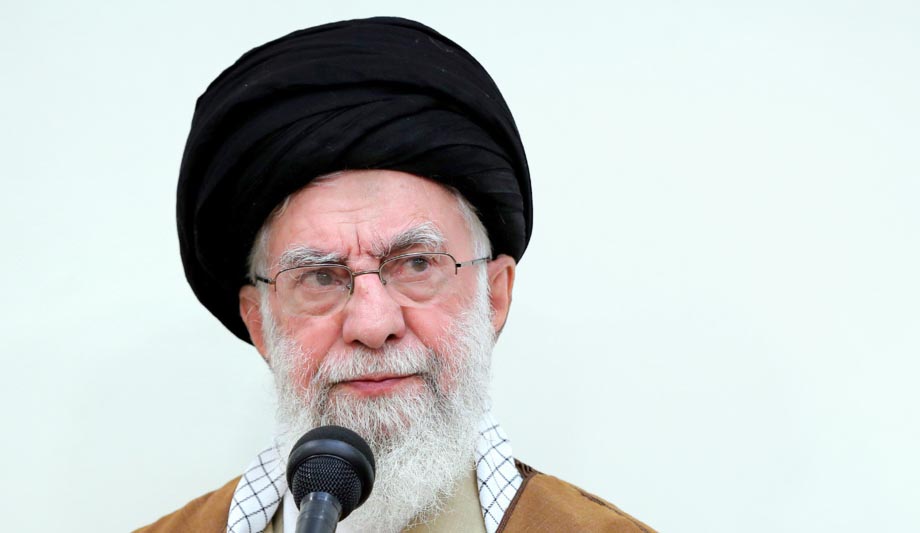 تجلیل رهبر معظم انقلاب از برنامههای قرآنی ماه مبارک رمضان تجلیل رهبر معظم انقلاب از برنامههای قرآنی ماه مبارک رمضان