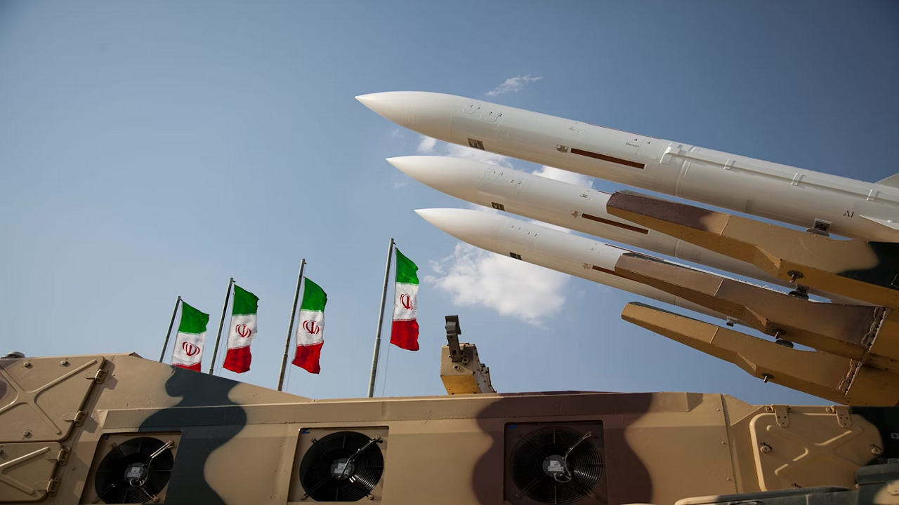 ایران میتواند ناوهای هواپیمابر آمریکایی را غرق کند ایران میتواند ناوهای هواپیمابر آمریکایی را غرق کند
