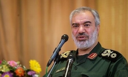 در مقابل دشمن تا بن دندان مسلح نباید کوتاه آمد در مقابل دشمن تا بن دندان مسلح نباید کوتاه آمد