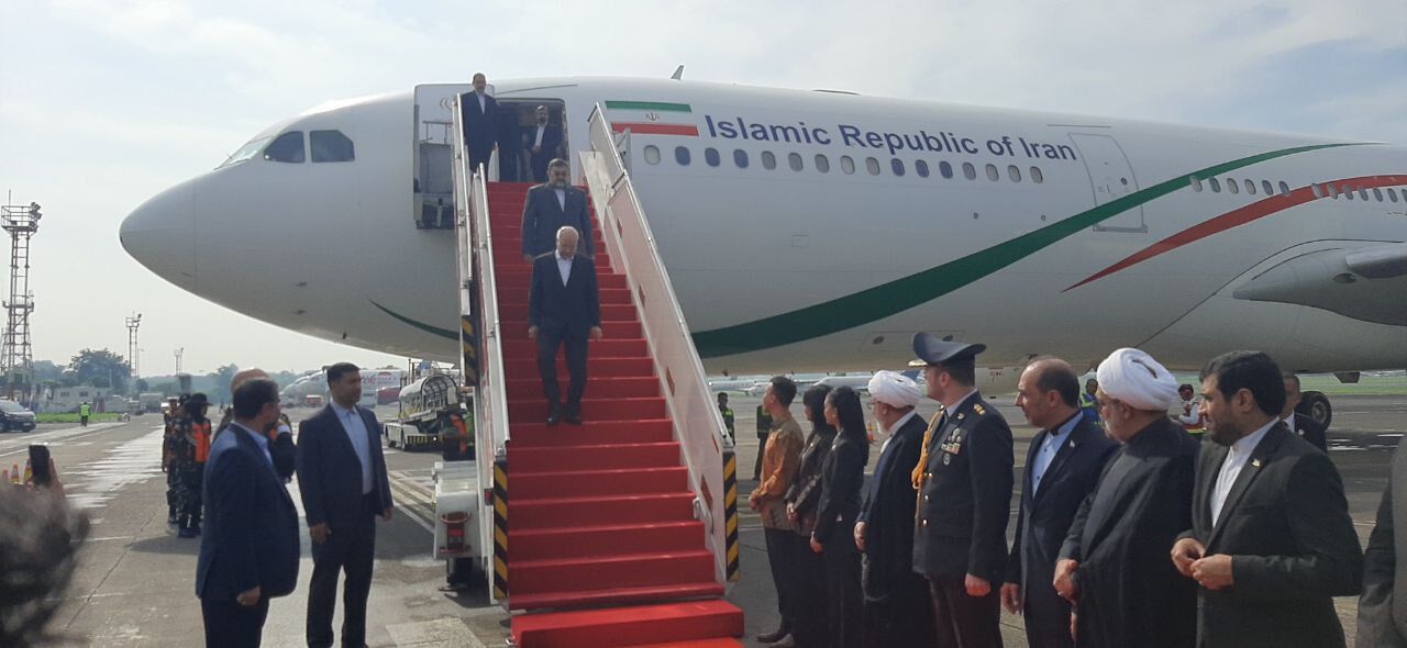 قالیباف وارد جاکارتا شد قالیباف وارد جاکارتا شد