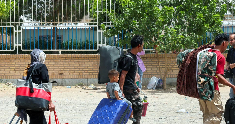 تضعیف نظام جمهوری اسلامی و بر هم زدن روابط ایران و افغانستان تضعیف نظام جمهوری اسلامی و بر هم زدن روابط ایران و افغانستان